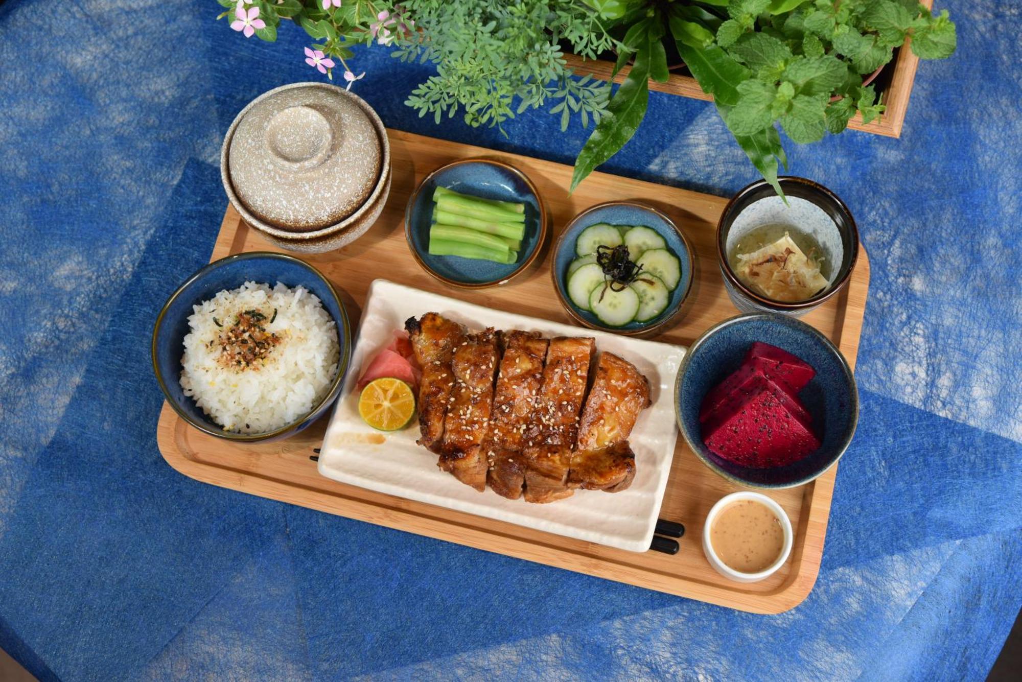 Hayata Hotel Heng-ch'un エクステリア 写真